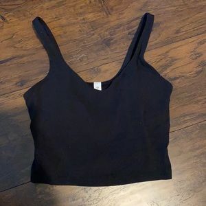 Lululemon black aligned crop
